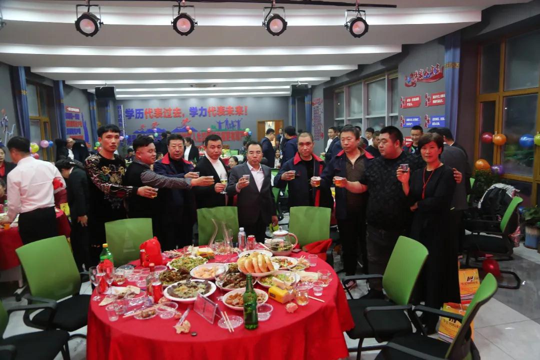 20220116103056_35518 CC国际·(集团)官方网站